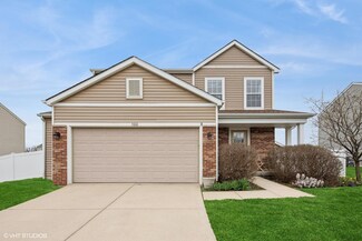 500 Wyndham Dr, Crown Point, IN 46307
