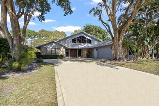 6343 Brandon St, West Palm Beach, FL 33418