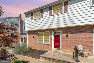1327 Wabank Rd, Lancaster, PA 17603