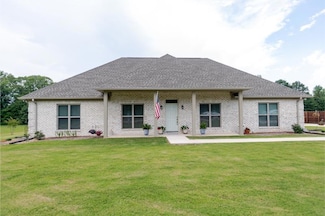 127 Charlotte's Way, Saltillo, MS 38866