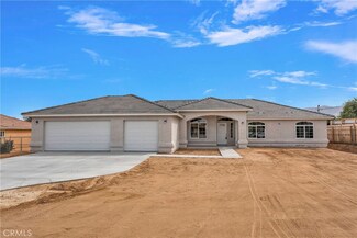 18662 Live Oak St, Hesperia, CA 92345