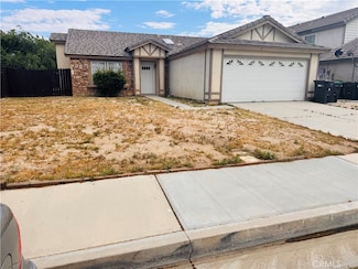 2336 E Kettering St, Lancaster, CA 93535