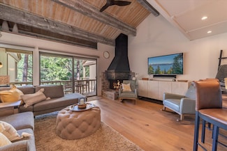 1001 Commonwealth Dr Unit 17, Kings Beach, CA 96143