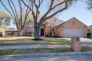 708 Saddleback Ln, Flower Mound, TX 75028