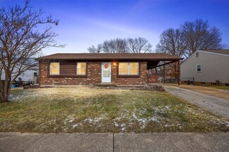 3452 Ipswich Ln, Saint Charles, MO 63301