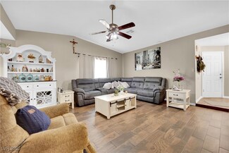 6552 Roy Rogers Dr, Las Vegas, NV 89108