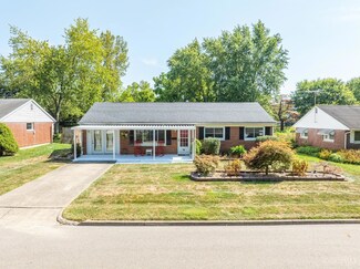 76 Michigan Ave, Wilmington, OH 45177