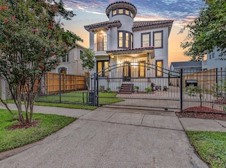 1408 W 23rd St, Houston, TX 77008
