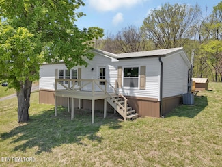144 Fanny Collins Rd, Whitesburg, TN 37891