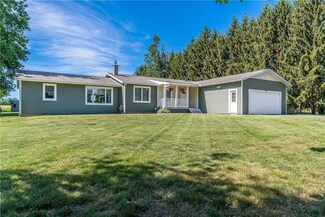 565 Burritt Rd, Hilton, NY 14468