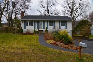 30 Vinal St, Hudson, MA 01749