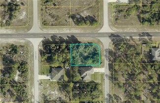 802 Knox Ave S, Lehigh Acres, FL 33974