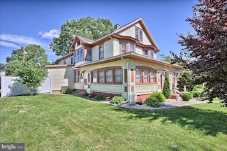 321 N 2nd St, Halifax, PA 17032
