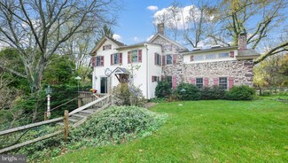 401 Frogtown Rd, Kintnersville, PA 18930