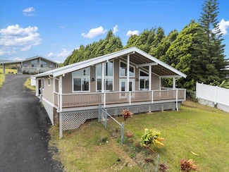 752 Awalau Rd Unit A, Haiku, HI 96708