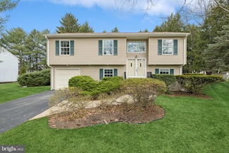 45 Linden Ln, Plainsboro, NJ 08536