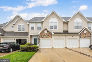 50 Spyglass Ct, Mount Holly, NJ 08060