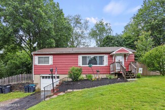 23 Farnsworth Terrace, Pittsfield, MA 01201