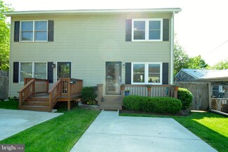3103 S Grove St, Arlington, VA 22202