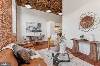 1801 N Howard St Unit 204, Philadelphia, PA 19122