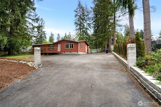 12219 Freeway Place, Everett, WA 98208