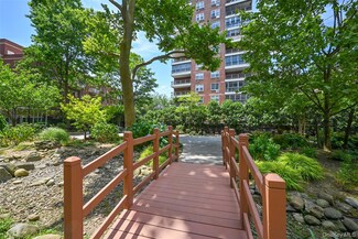 87-10 51st Ave Unit 6W, Elmhurst, NY 11373