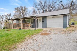 1523 Randolph St, Saint Joseph, MO 64505