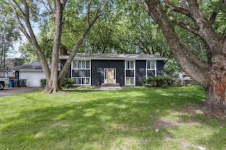 10048 Upton Rd, Minneapolis, MN 55431