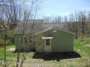 58 N Hunter Hwy, Drums, PA 18222