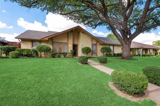 1923 Westminster Dr, Carrollton, TX 75007