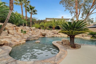 10213 Owls Peak Ct, Las Vegas, NV 89144