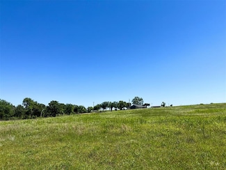 6312 Lake Breeze Dr, Guthrie, OK 73044