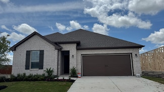 509 Pickett Creek Dr, Fort Worth, TX 76008