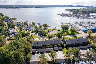 1745 Ottawa Beach Rd, Holland, MI 49424