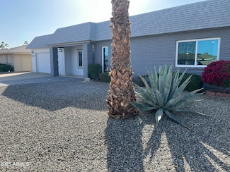 18222 N Palo Verde Dr, Sun City, AZ 85373