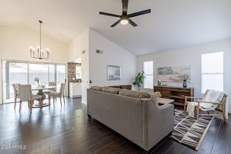 6838 W State Ave, Glendale, AZ 85303