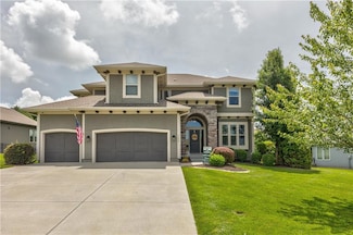 7619 Green St, Shawnee, KS 66227