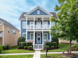 16423 Leavitt Ln, Davidson, NC 28036