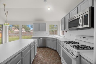 706 Cornell Dr, Pflugerville, TX 78660