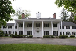 420 Old Kennett Rd, Wilmington, DE 19807
