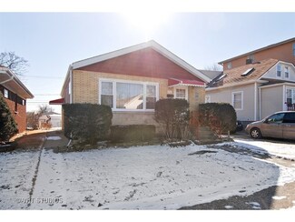 6511 41st St, Berwyn, IL 60402