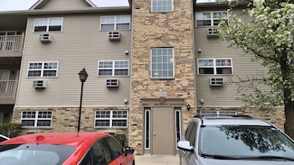 1524 W Sand Bar Ct Unit 2A, Round Lake, IL 60073
