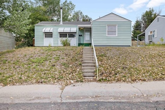 1405 S Laurel St, Casper, WY 82604