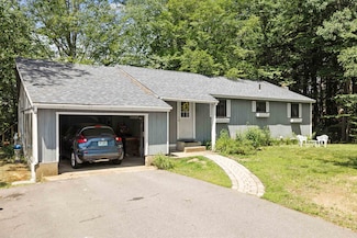 40 Timber Ln, Laconia, NH 03246