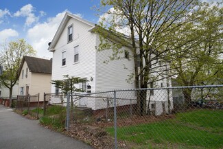 18 Newbury St, Worcester, MA 01609