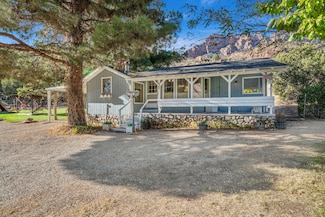 1554 Zion Park Blvd, Springdale, UT 84767