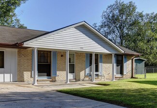 104 Fleetwood Square, Lafayette, LA 70506