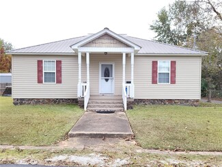 2206 65th St, Valley, AL 36854