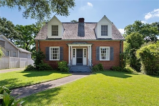 25 Benedict Place, Mobile, AL 36606