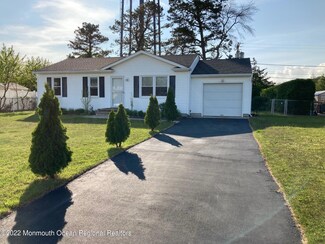 103 Atco Ct, Barnegat, NJ 08005